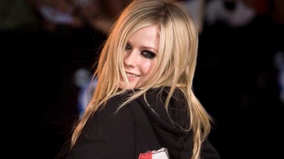 Avril Lavigne prepara il ritorno: nuovo album nel 2017
