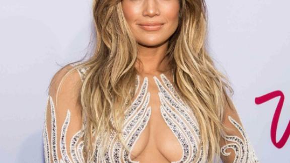 Jennifer Lopez: lo show a Rabat è troppo sexy. Ira degli islamisti 