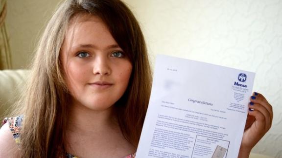 Nicole Barr, la bimba rom con il quoziente intellettivo maggiore di Albert Einstein