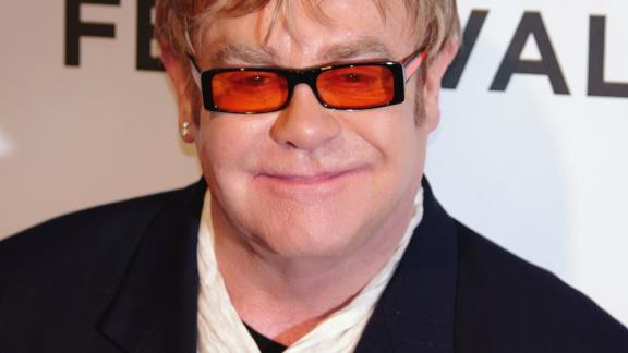 Elton John: nel 2019 arriva la sua autobiografia