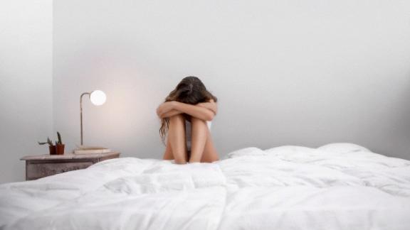 Ecco la depressione post partum: la foto che ha fatto il giro del mondo