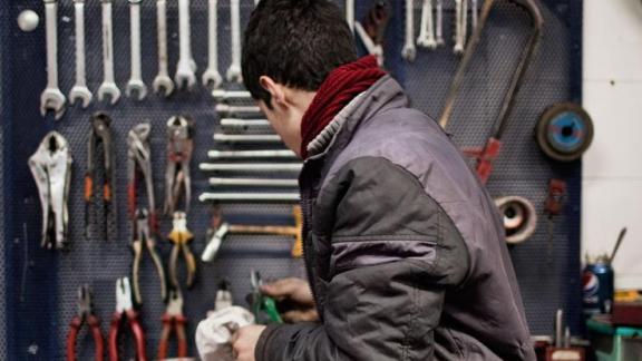 Boom di minori a lavoro anche in Italia