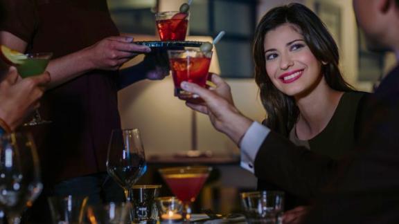 Il make-up perfetto per un aperitivo di lavoro