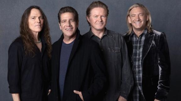 Eagles: il tributo di Ringo Starr, Kings of Leon e Bob Seger