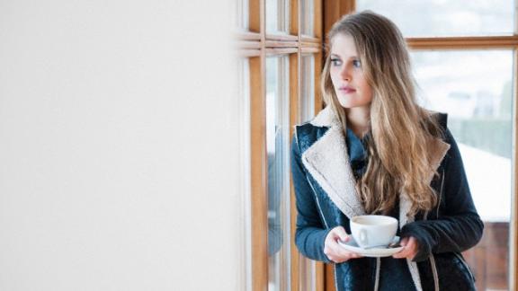 Come vestirsi alla moda anche quando fa freddo