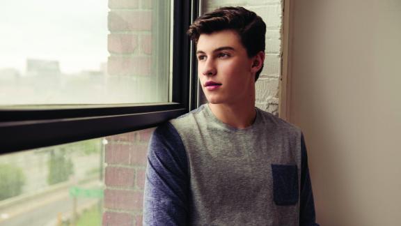 Shawn Mendes lancia il nuovo video "Mercy"