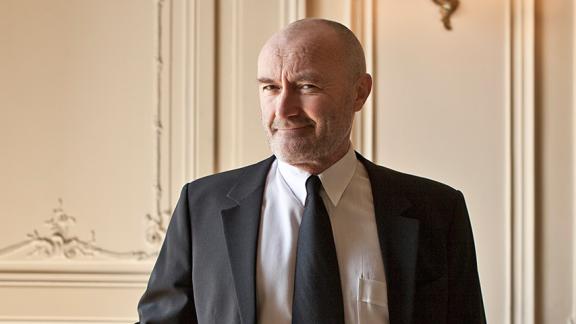 Phil Collins torna alla musica dopo i problemi con l'alcol