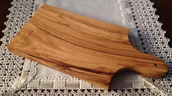 Come rimettere a nuovo il tagliere di legno