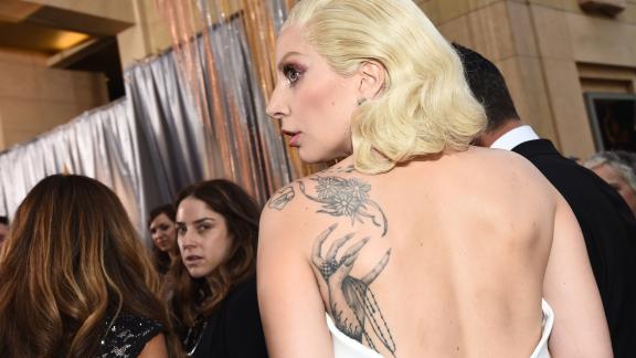 Lady Gaga e Stevie Wonder si unisco al tributo a Prince