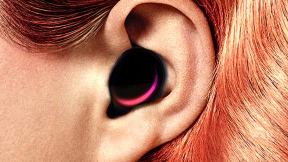 Wavery Labs produce gli auricolari che traducono in tempo reale
