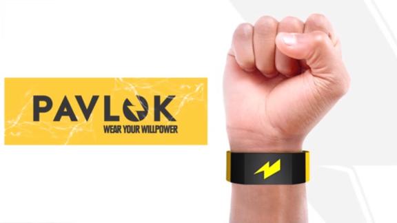 Pavlok, il braccialetto che ti dà la scossa quando sbagli