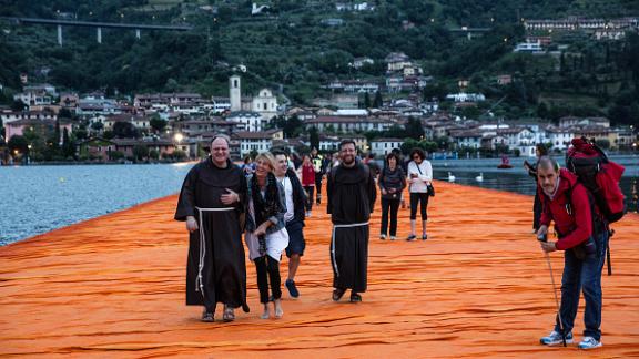 Camminare come Cristo su Christo