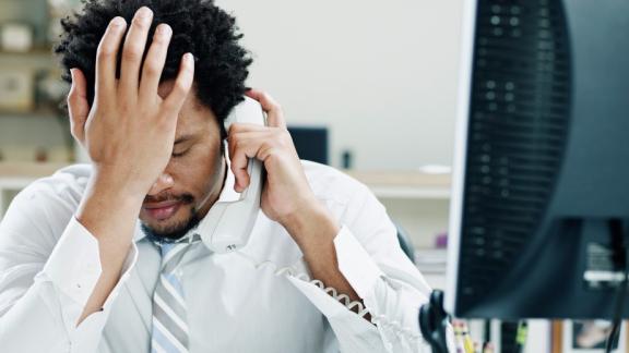 L'ufficio prima delle 10 del mattino assicura stress e stanchezza