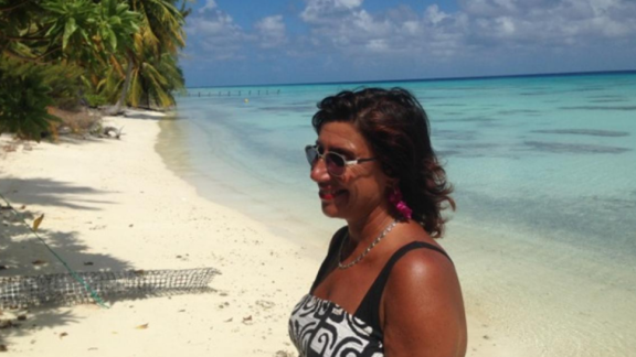 Lascia tutto e si trasferisce a Tahiti. La storia della 50enne Manuela Macori