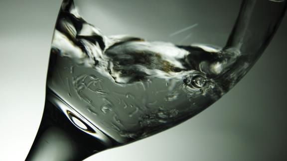  Riesco a bere solo acqua gassata: è un errore?