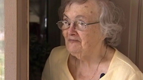 Una pizza a  domicilio per contattare la nonna dopo l'uragano