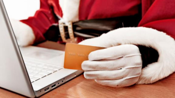 Cyber Monday. Continuano gli sconti pazzi pre natalizi