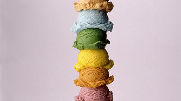 Buon compleanno, cono gelato!
