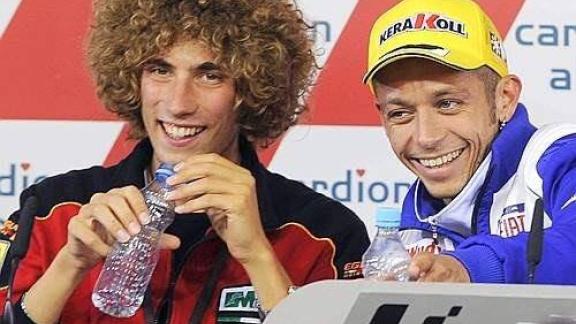 Buon compleanno Sic. Il ricordo dell'amico Valentino Rossi