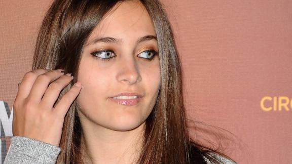Michael Jackson è stato ucciso. Lo dice la figlia Paris