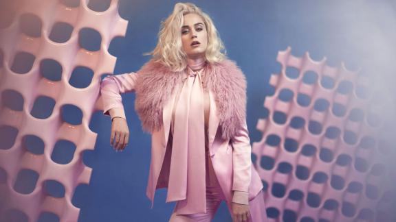 Katy Perry vuole comprare un convento. Ma le suore non sono d'accordo