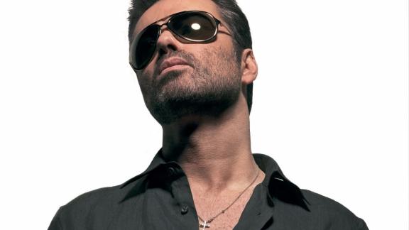  George Michael le regalò  in segreto il denaro per diventare madre. Adesso la donna, incinta, chiamerà George il bebè in arrivo