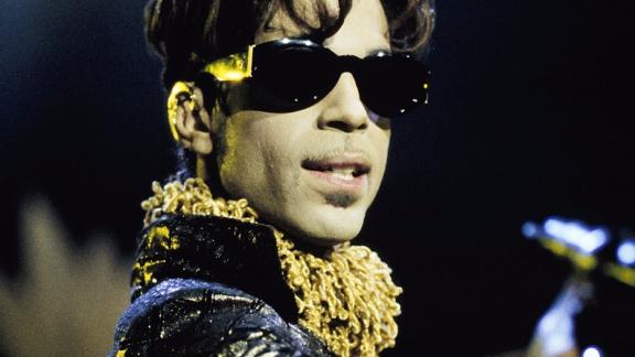 Prince: i video più belli per ricordarlo nell'anniversario della sua scomparsa