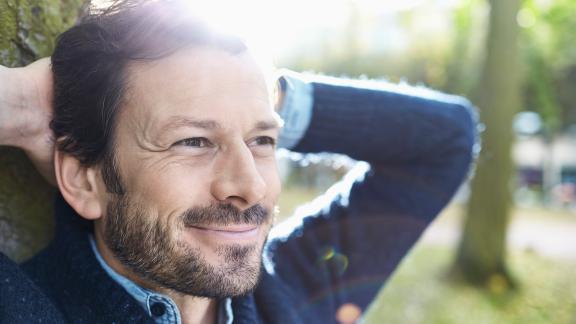 Nel mondo ci sono sempre più single. Ed è un bene.