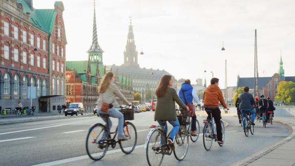 A Copenaghen troppe bici sulle piste ciclabili, ecco la soluzione al problema