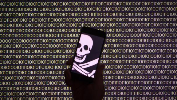 Pirateria in Italia: in 20 milioni guardano film e serie tv illegalmente