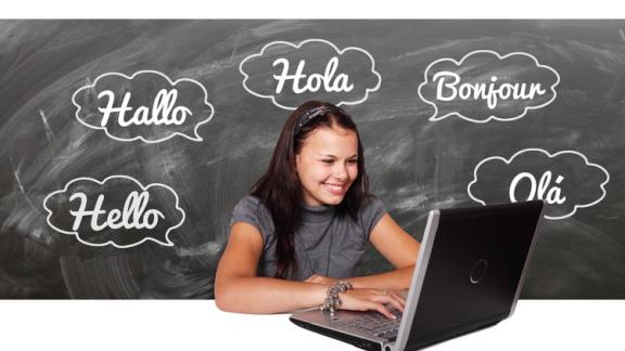 Italiani in vacanza che non parlano inglese: sono 7 su 10