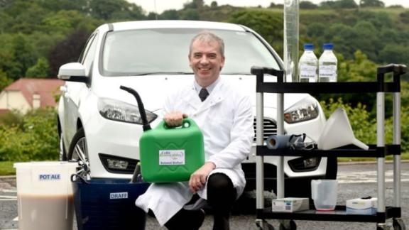Dalla Scozia arriva la benzina fatta col whisky, economica e sostenibile
