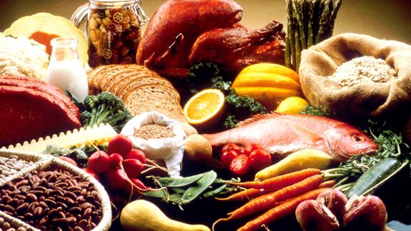 Innaturalità della dieta moderna e vegetariana 