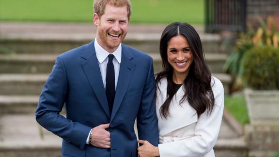 Harry e Meghan avrebbero avviato contatti con le grandi banche per raggiungere l'indipendenza economica