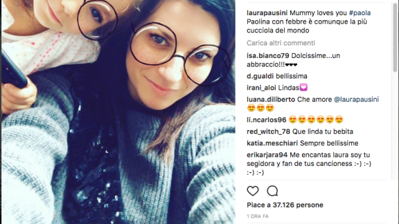 Laura Pausini:  la foto con la figlia Paola
