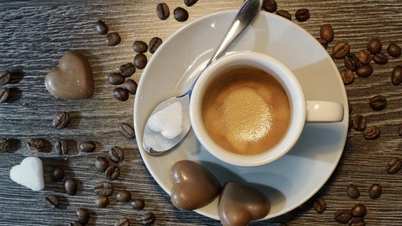 Il caffè più economico d’Italia? A Napoli. Il più caro a Torino