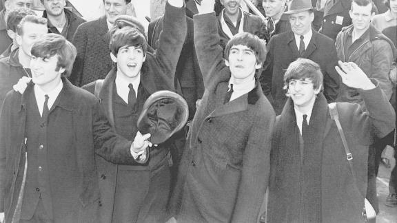 Beatles: «Paperback Writer» compie 52 anni