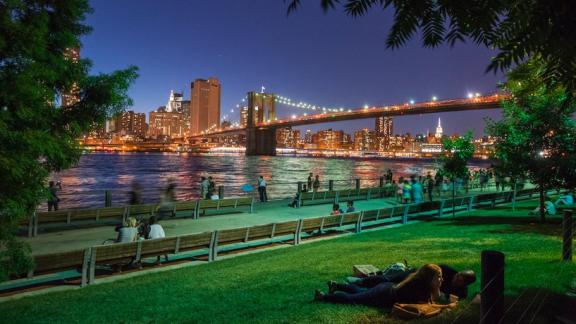 Il ponte di Brooklyn compie 135 anni! Ecco 8 curiosità che non conoscevate