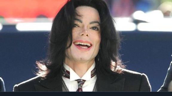 Michael Jackson co-autore di un brano del nuovo disco di Drake