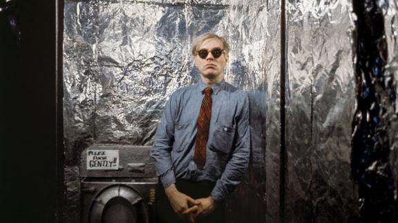 Andy Warhol: il 9 luglio 1962 inaugurava la Factory, ecco qualche curiosità sulla sua vita