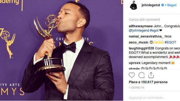 John Legend nella storia: ha completato un “EGOT”, ha vinto cioè un Emmy, un Grammy, un Oscar e un Tony Award
