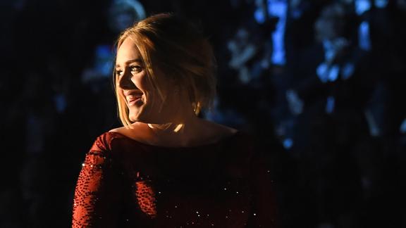 Il papà di Adele lavora per 60€ al giorno!