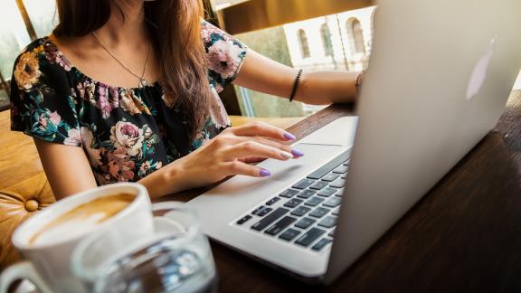 Le donne sono più produttive degli uomini, a patto che lavorino con il caldo!