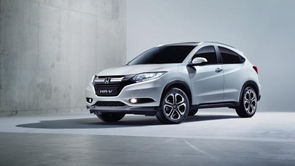 Gli italiani per le vacanze sognano il SUV 