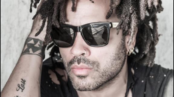 Lenny Kravitz festeggia il compleanno della figlia con una foto emozionante