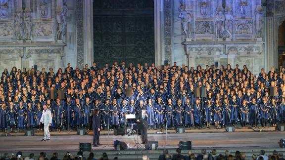 Magico, emozionante, di gran classe: il concerto di Natale di Radio Monte Carlo