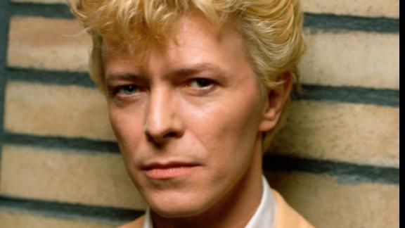 4 novembre 1969: David Bowie pubblica l'album The Man Who Sold the World