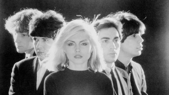 1 febbraio: esce Call me dei Blondie