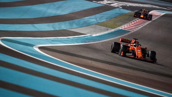 F1: Ferrari presenta la SF1000, il nuovo modello dei piloti Vettel e Leclerc 