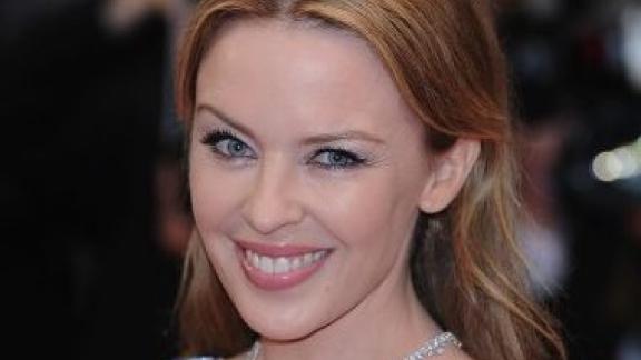 13 maggio 1989: Kylie Minogue al primo posto in classifica 